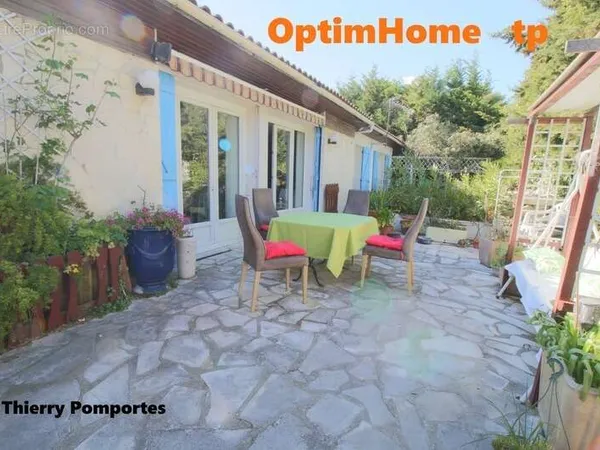 Maison 7p, 142m2, terrasse 35m2, piscine, terrain 740m2, garage, cave