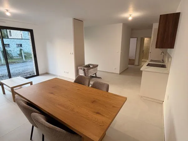 T3 meublé neuf de 66 m² - terrasse, climatisation, parking - métro triolo