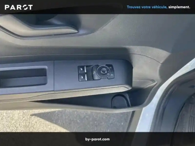 Ford Transit Courier fourgonnette 1.0 ecoboost 100ch trend — photo 28