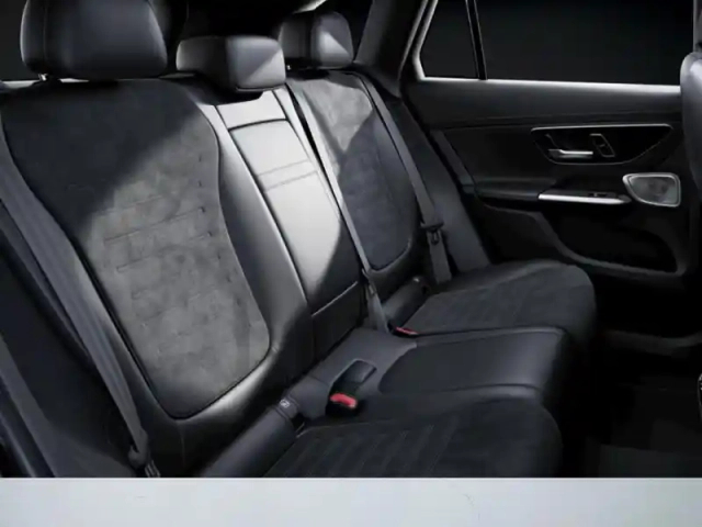 Mercedes Glc 300 e  hybrid eq 4matic am — photo 29
