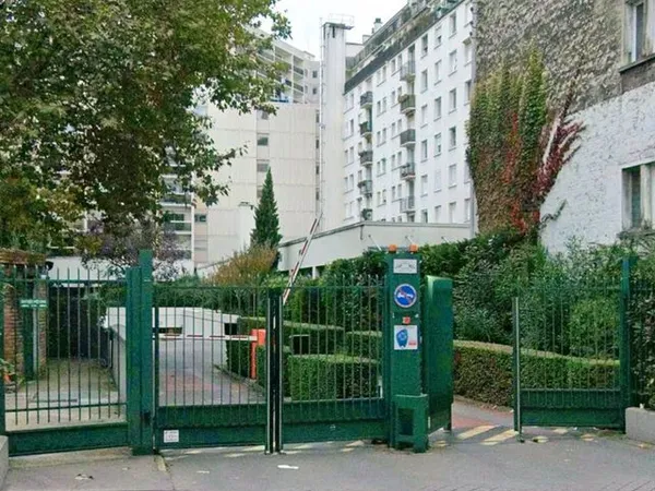 Grande place de parking sécurisée - Nation / Picpus - Paris 12e