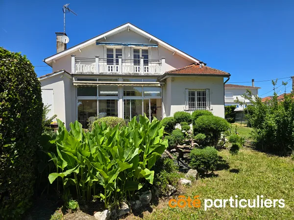 Maison Agen 6 pièce(s) 185 m2