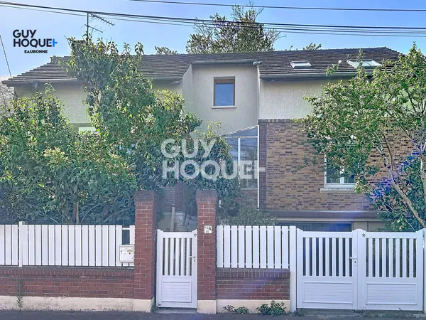 Maison à vendre de 7 pièces de 102.43 m²