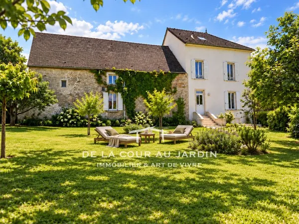 Maison 11 pièces 300 m²