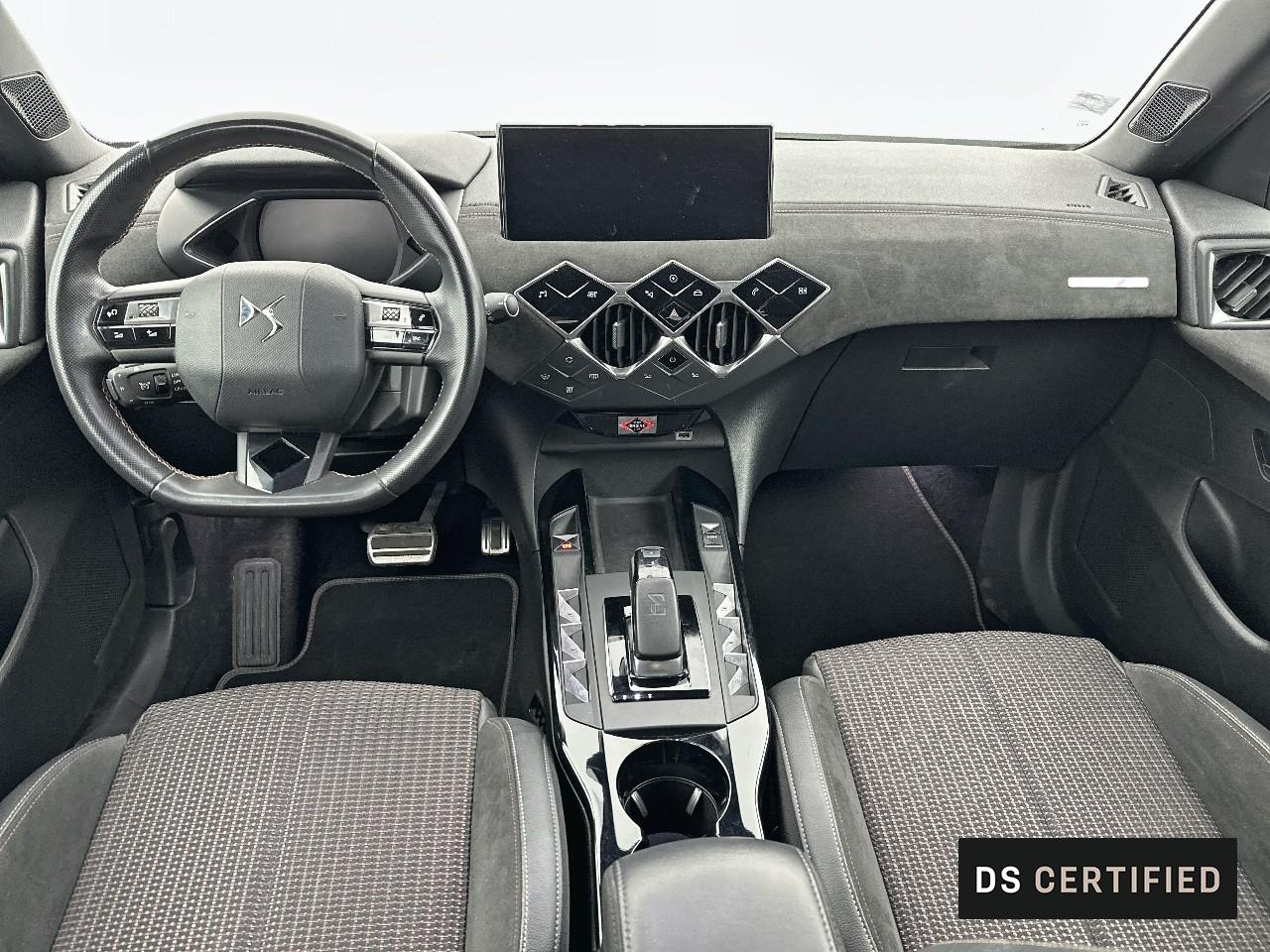 Ds Ds 3 crossback e-tense performance line+ — photo 12