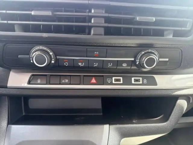 Citroën Jumpy fgn diesel 120 ch m manuelle — photo 15