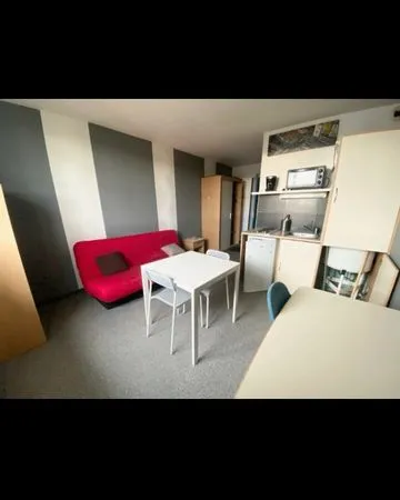 Studio meublé