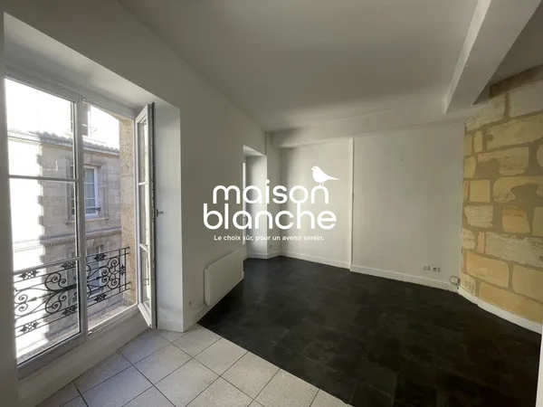 APPARTEMENT T2 BORDEAUX CENTRE - SAINT PIERRE