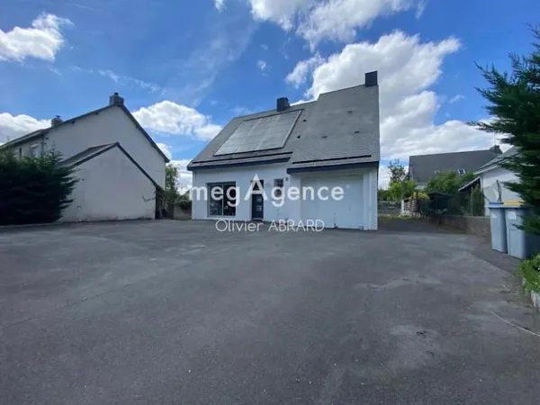 Maison 7 pièces 202 m²