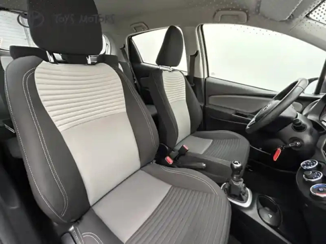 Toyota Yaris 70 vvt-i france — photo 14