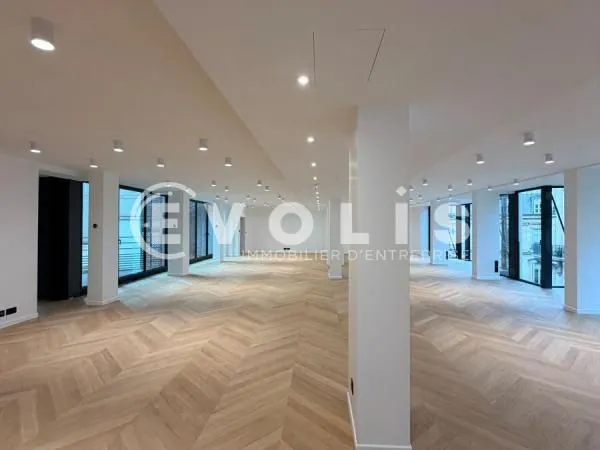 Bureaux 320 m²