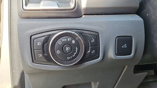 Ford Ranger Double Cabine 2.2 TDCi 160 4X4 - Xlt Sport – 2017 – 135251 km – Diesel – Boîte Manuelle — photo 20