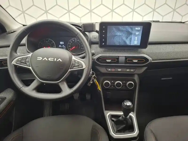 Dacia Sandero tce 110 — photo 31