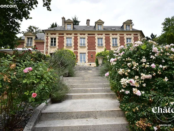 Propriété 14 pièces 477 m²