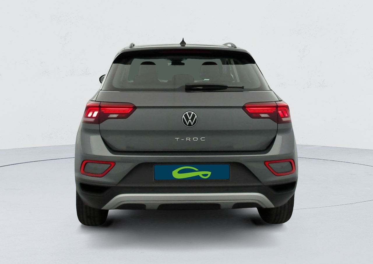 Volkswagen T-Roc — photo 4