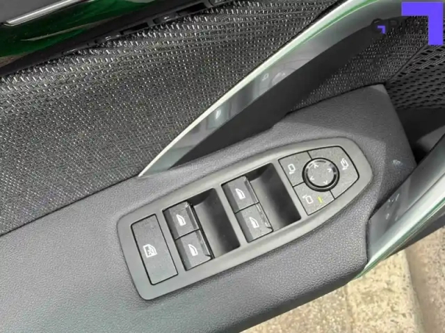 Bmw X1 sdrive 18i 136ch dkg7 — photo 21
