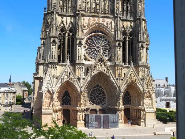 Appartement T5 avec vue exceptionnelle sur Cathédrale
