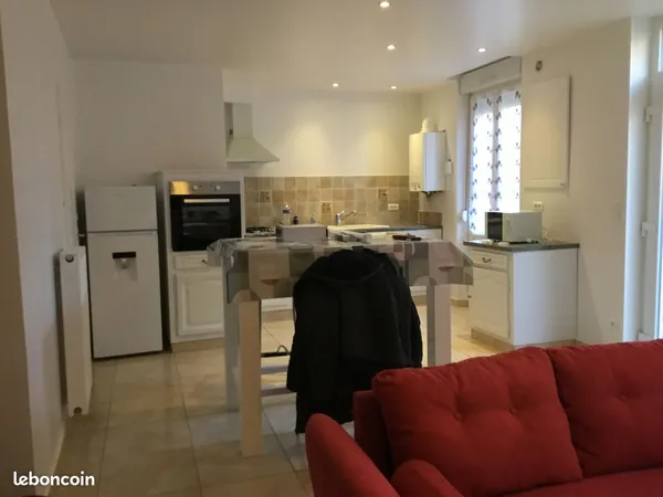 Location maison T3 centre vertus