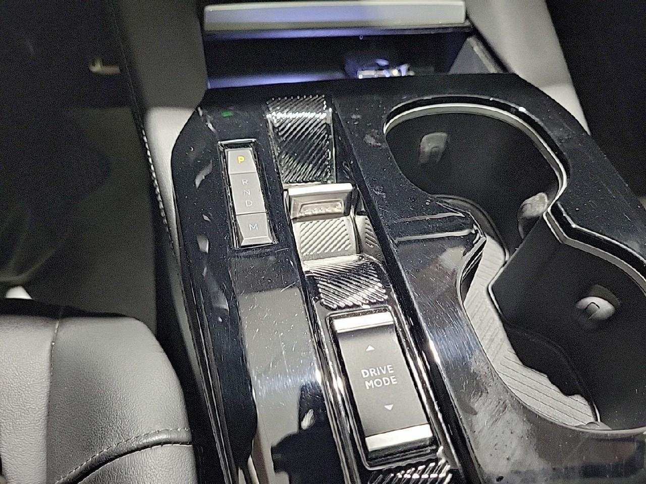 Citroën C5 X puretech 180 s&s eat8 shine — photo 17