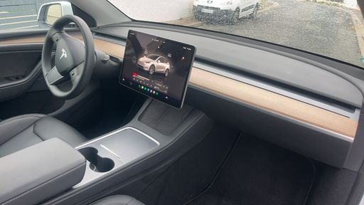 Tesla Model Y 295 - Rwd – 2023 – 42151 km – Électrique – Boîte Automatique — photo 15