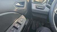 Renault Clio 1.5 Blue dCi 100ch Evolution - 24 — photo 18