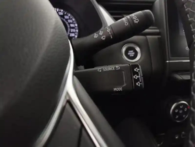 Renault Captur tce 90 evolution — photo 14