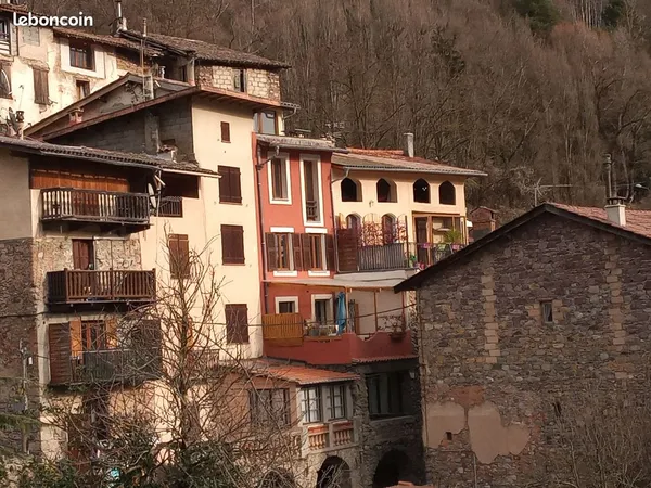 Meublé 2 pièces à Roquebillière Vieux-Village