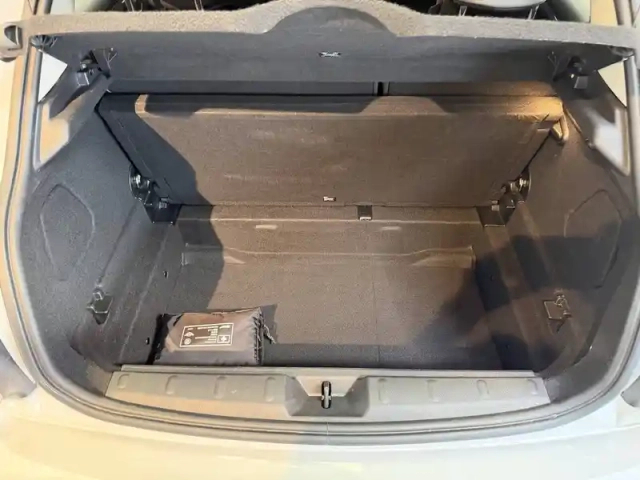 Mini Mini hatch 5 portes cooper 136 ch dkg7 — photo 17