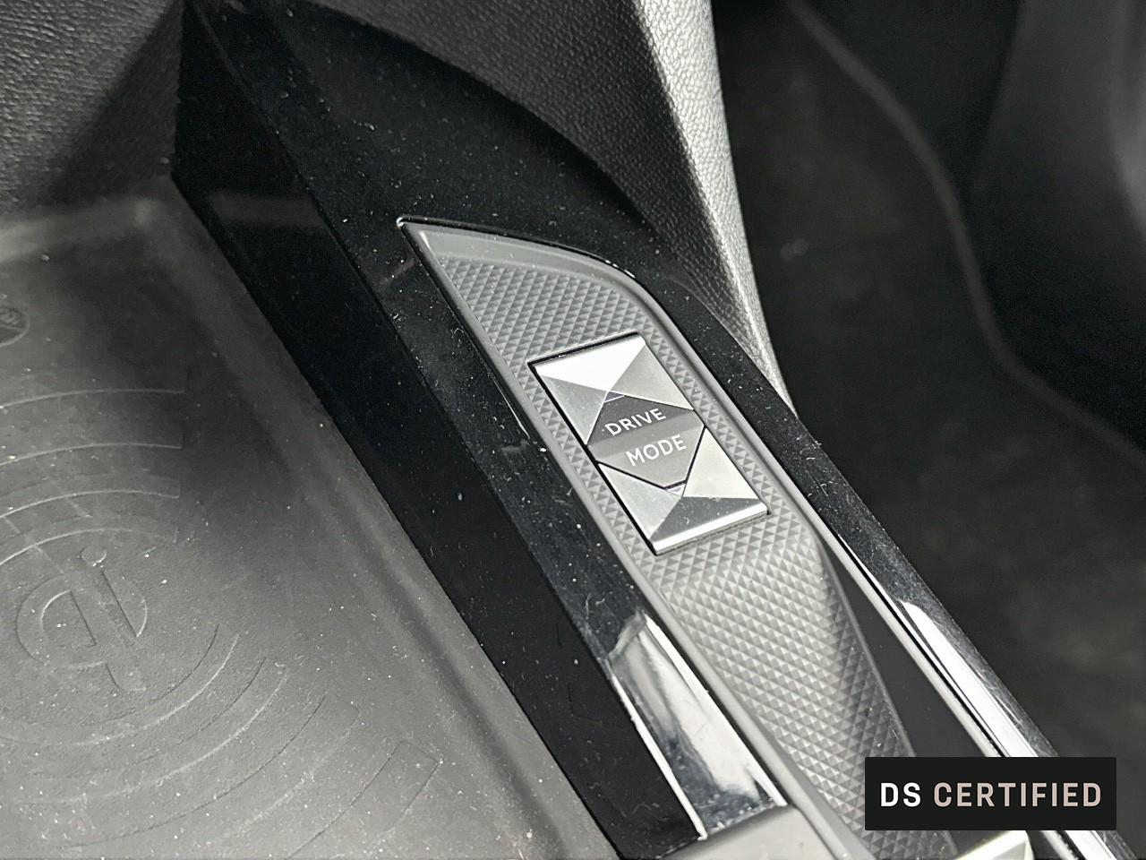 Ds Ds 3 crossback puretech 155 eat8 performance line+ — photo 33