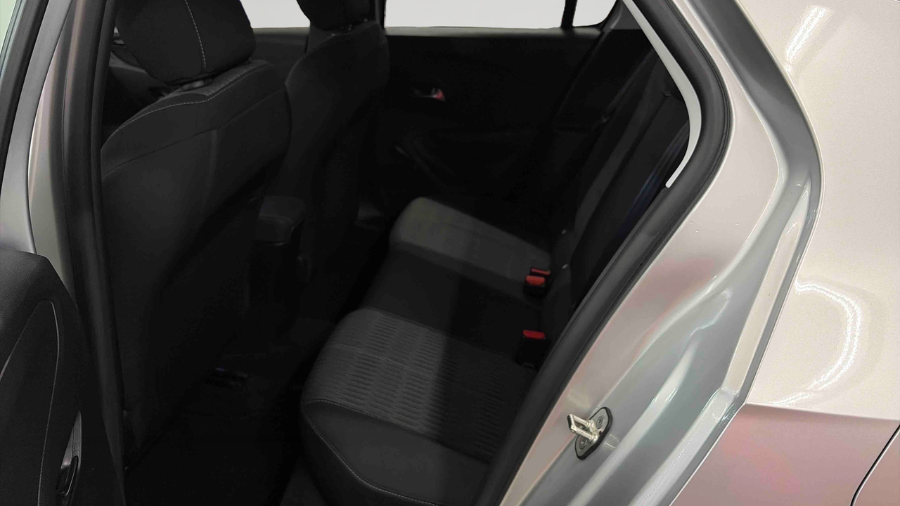 Opel Corsa 1.2 75 ch BVM5 — photo 12