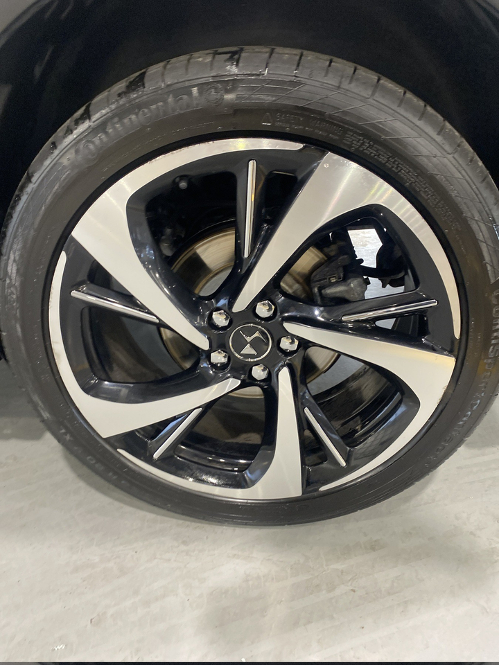 DS DS7 Crossback — photo 37