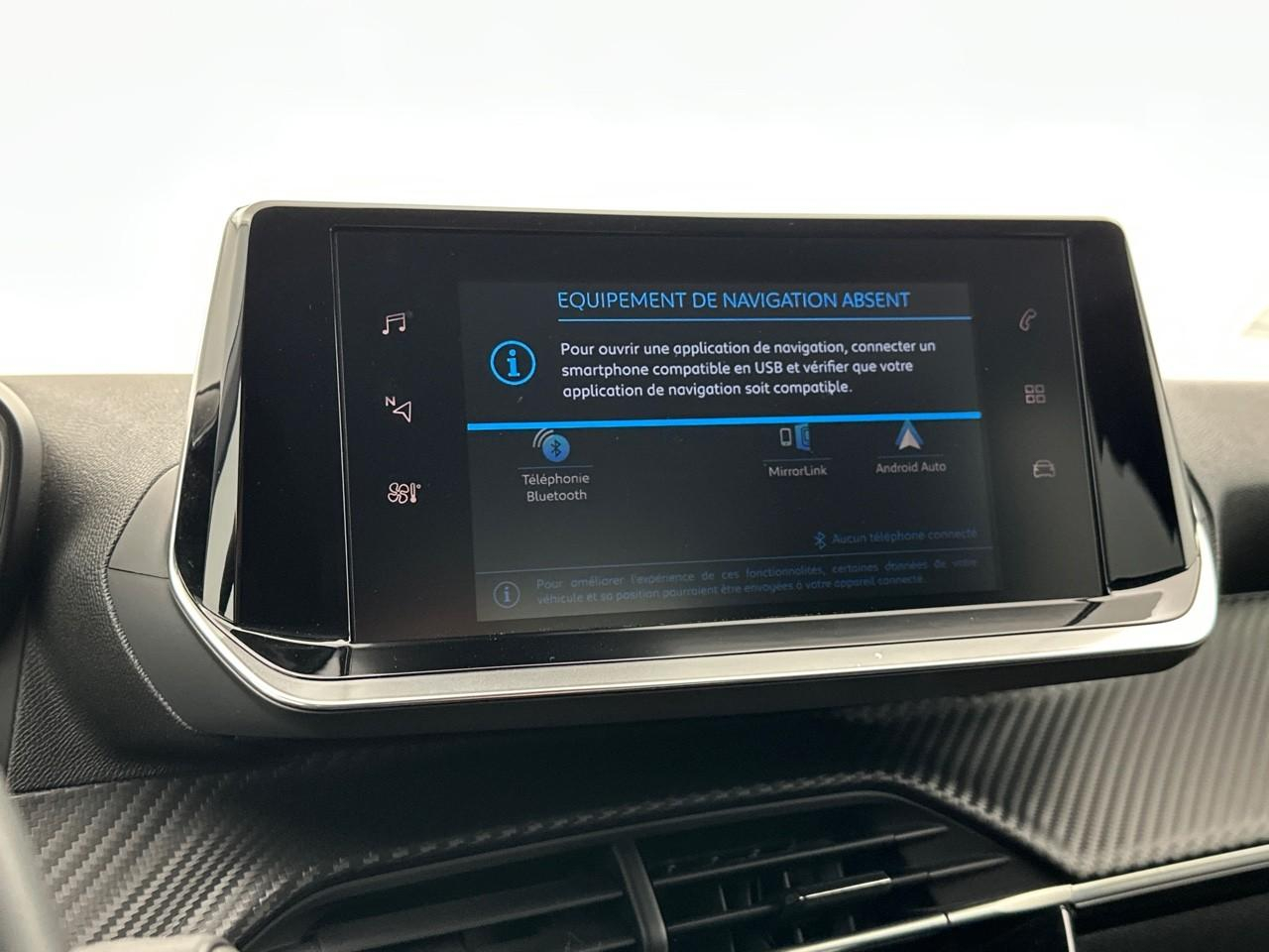 Peugeot 208 puretech 75 s&s bvm5 style — photo 10