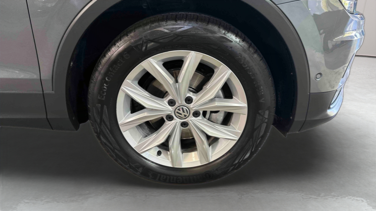 Volkswagen Tiguan Allspace 1.5 TSI 150 EVO DSG7 — photo 21