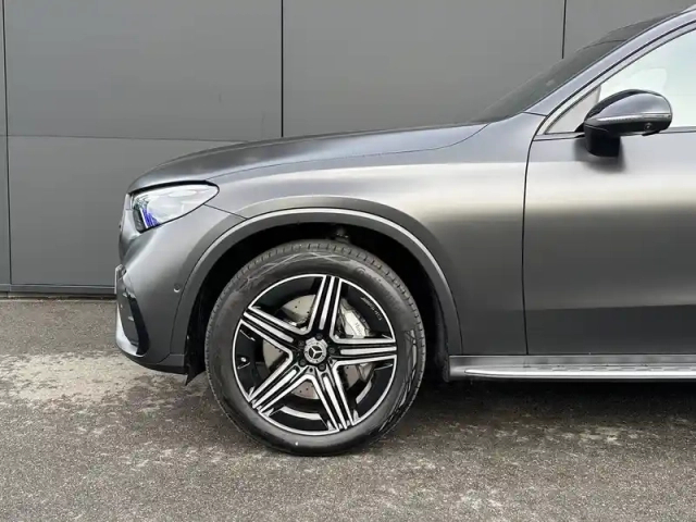 Mercedes Glc 300 de hybrid eq 9g-tronic 4matic — photo 36