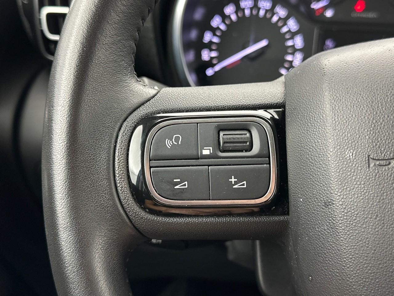 Citroën C3 Aircross puretech 130 s&s eat6 shine — photo 20