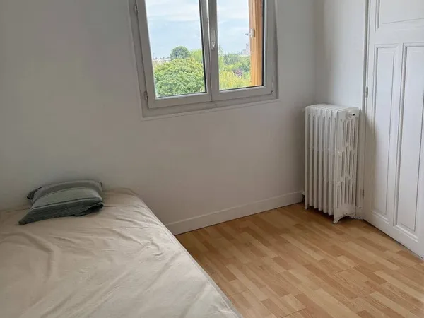 Appartement 5 pièces 10 m²