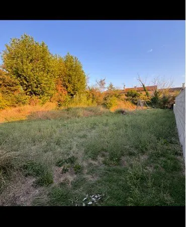 Terrain à bâtir 642m² Le Bosquet L'Isle sur la Sorgue