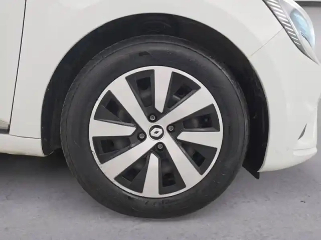 Renault Clio tce 90 — photo 39
