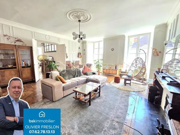 Appartement 5 pièces 204 m²