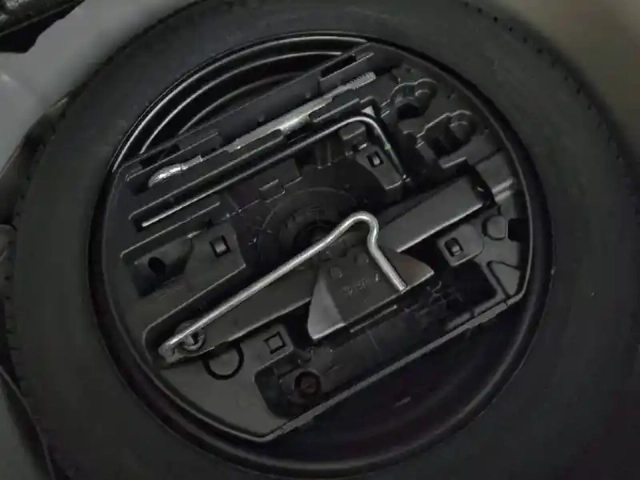 Peugeot 208 hybrid 110 e-dcs6 — photo 82