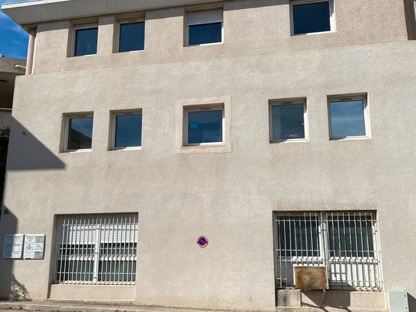 Local professionnel
