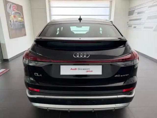Audi Q4 E-Tron q4 sportback e-tron 40 e-tron 204ch s line — photo 6