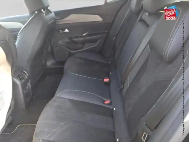 Peugeot 408 phev 225ch gt e-eat8 — photo 11