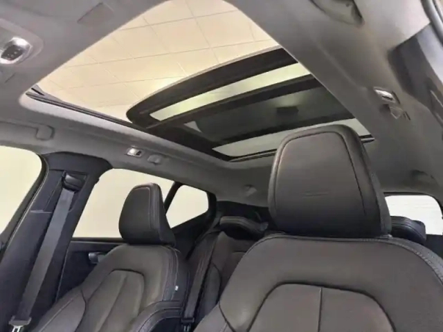 Volvo Xc40 t5 twin engine 180 + 82ch inscription luxe dct 7 — photo 14