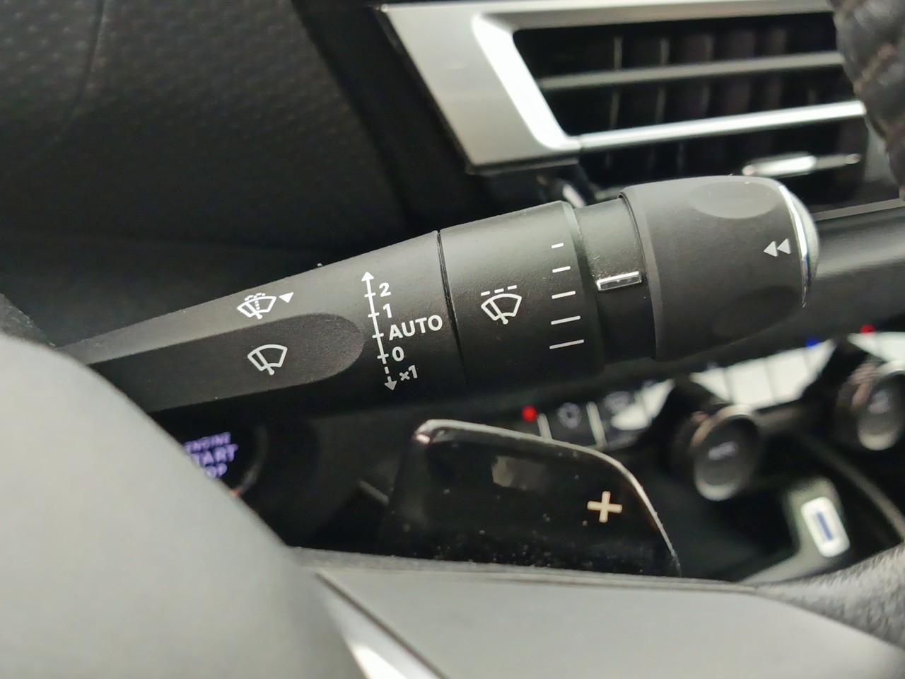 Citroën C4 puretech 130 s&s eat8 feel pack — photo 24