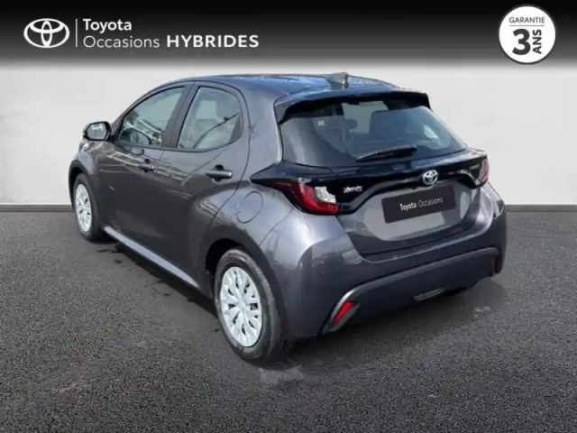 Toyota Yaris 116h dynamic 5p my22 — photo 7