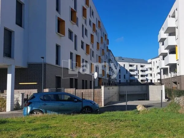Parking 10 m²