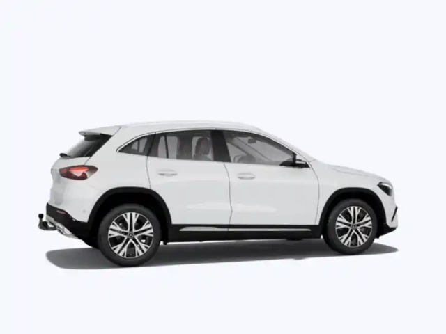 Mercedes Gla pack progressive line — photo 20