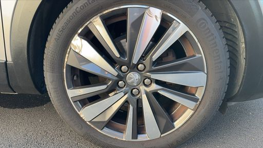 Peugeot 3008 1.2 PureTech 130 EAT8 - Allure – 2017 – 150212 km – Essence – Boîte Automatique — photo 12
