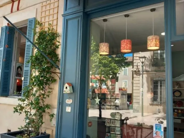 Boutique et appartement